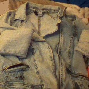 jean jacket light wash